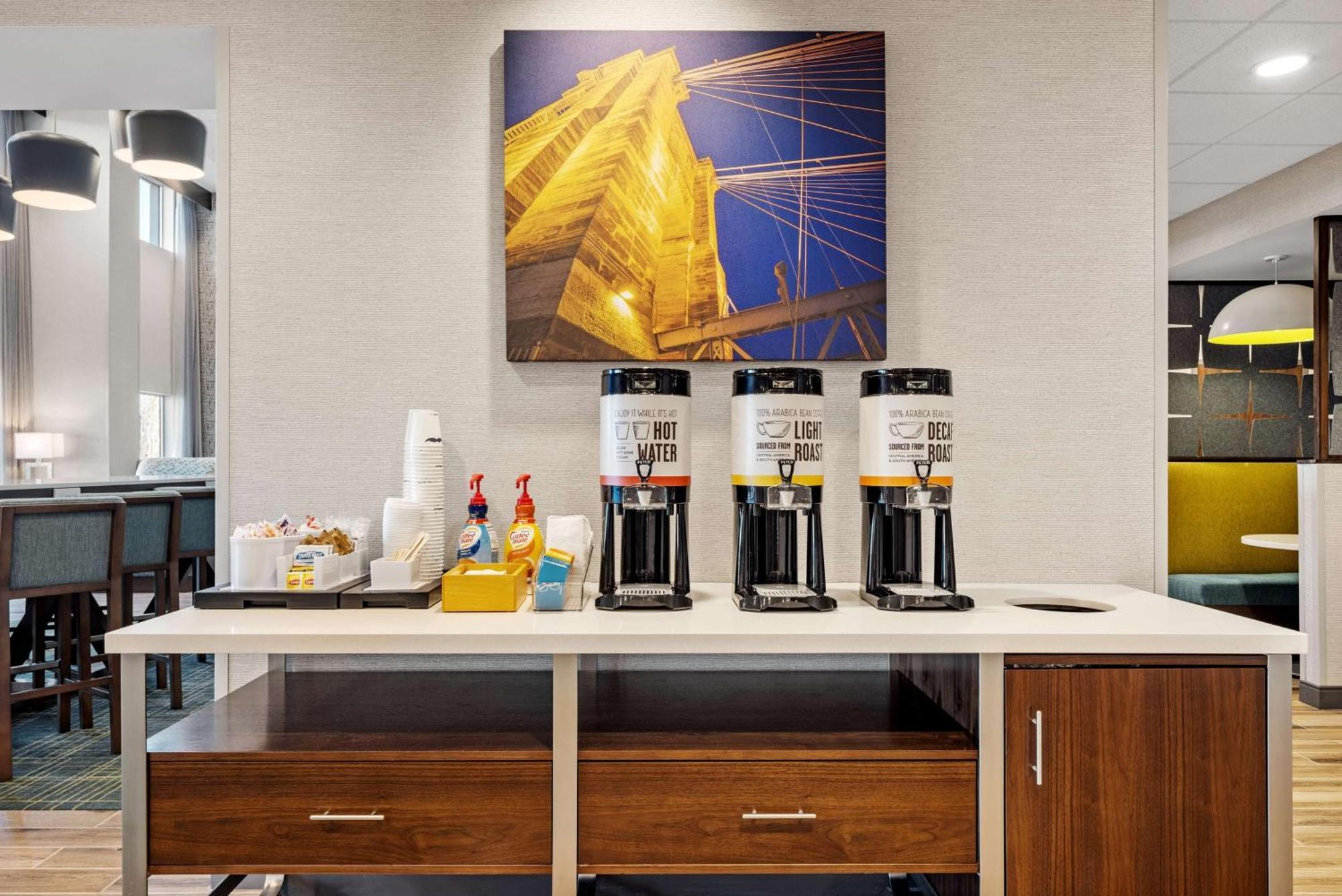 Hampton Inn & Suites Cincinnati West, Oh Dent المظهر الخارجي الصورة